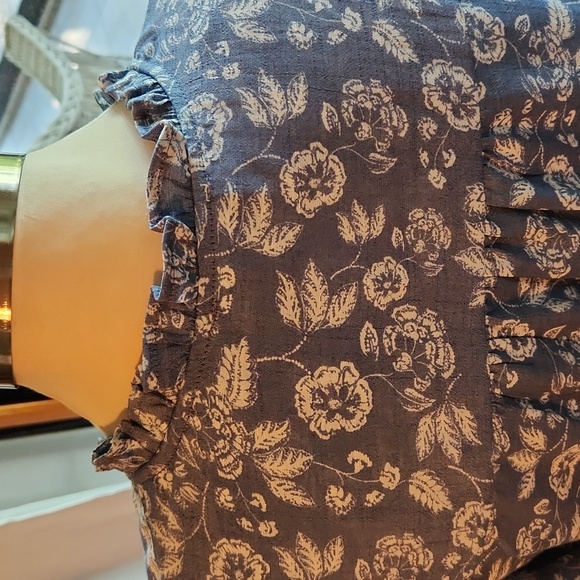 L/s floal blouse. - Picture 4 of 8